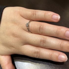 【TRECENTI(トレセンテ)の口コミ】 一緒に見に行った彼女がデザインをとても気に入ったようなので購入するこ…