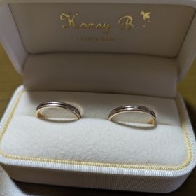 【Honey Bride(ハニーブライド)の口コミ】 イエローゴールトとプラチナの組み合わせが可愛らしくも甘すぎず素敵だっ…