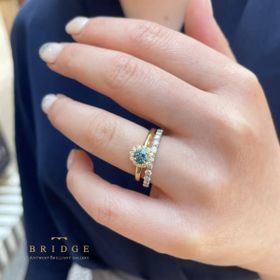 モンタナサファイアを使用したダイヤモンドヘイローリングSunflower