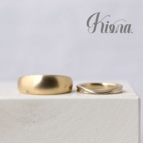 【オーダーメイド】デザインが別でもさりげないダイヤモンドでペア感を