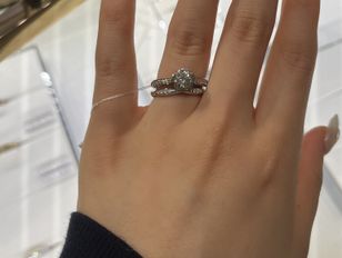 REIKA♡レイカ♡ルビー&ダイヤモンド♡K18リング♡8号 サファイア＆ダイヤモンド K18リング ラウンドカット ~Ello Lily