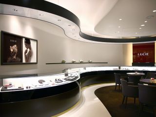 LUCIE(ルシエ) 横浜みなとみらい店