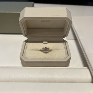 【AbHeri(アベリ)】の口コミ AbHeriの指輪は雰囲気やデザインがとても好みでした。購入したmin...