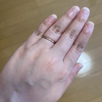 【BAUM(バーム)】の口コミ 夫婦共に、細身の結婚指輪を探しており、代表的なお店には行きましたが決定...