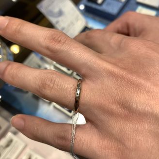 【Petit Marie(プチマリエ)】の口コミ 地元のジュエリーショップで、旦那も私も気に入ったデザインのものがあり、...