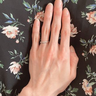 【MEISTER(マイスター)】の口コミ デザインはシンプルですが、ヘアライン加工と鏡面加工の質感の違いが珍しく...