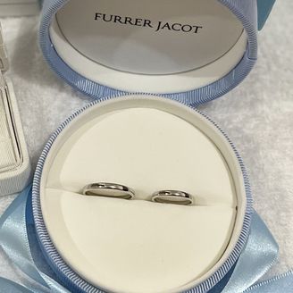【【閉業】フラー・ジャコー(FURRER-JACOT)】の口コミ 一生着けるものですので、プラチナの素材とシンプルなデザインを決めた。そ...