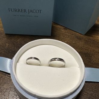 【【閉業】フラー・ジャコー(FURRER-JACOT)】の口コミ シンプルで長くつけやすいデザインのものにしました。また、結婚指輪なので...