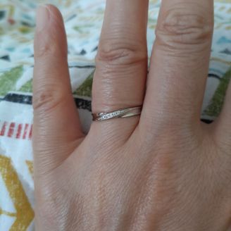 【insembre(インセンブレ)】の口コミ 決めてはシンプルなデザイン
少しダイヤが入っていて光の当たりかたでまた...