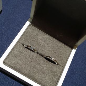 【ECRIN(エクラン)】の口コミ シンプルで、あまり無いデザインがいいと思い探していたので、見た時にこれ...