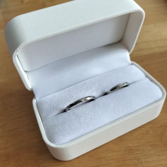 【Miss Platinum】の口コミ シンプルである程度自由が効くデザイン、価格も重視していたところ、ミスプ...