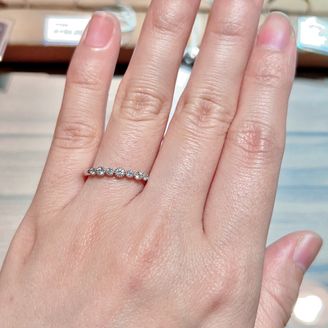 【PAVEO CHOCOLAT(パヴェオショコラ)】の口コミ 丸いぽこぽこっとしたデザインが他にはあまりなく、とても可愛くて素敵でし...