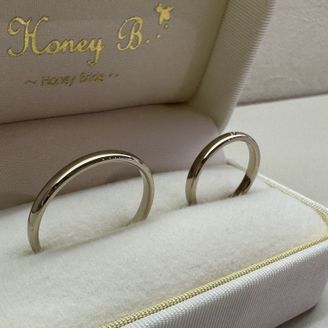【Honey Bride(ハニーブライド)】の口コミ プラチナとゴールドで悩んでいた時にスタッフの方にオススメされ他のがきっ...