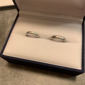 【Ptau(ピトー)】の口コミ リバースマットというデザイン。指輪の側面が凹んでいるため側面に傷がつき...