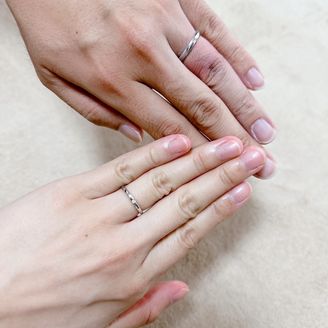 【【閉業】フラー・ジャコー(FURRER-JACOT)】の口コミ シンプルかつしっかりとした指輪を探していたところ、ぴったりのデザインの...