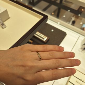 【CHRISTIAN BAUER(クリスチャンバウアー)】の口コミ ゴールドとプラチナのツートンで、他の人と被りづらいと思います。周りでも...