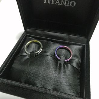 【TITANIO(ティタニオ)】の口コミ デザインがとてもシンプルです。
好きな色、グラデーションを入れられてカ...