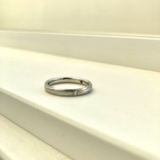 【PILOT BRIDAL(パイロットブライダル)】の口コミ シンプルだけどラインが入ることでちょっとデザインの主張もできるデザイン...