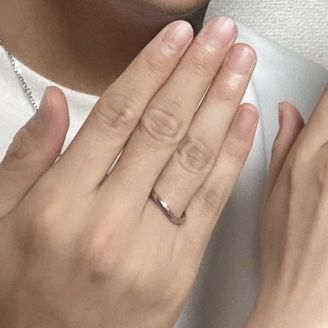 【Only You(オンリーユー)】の口コミ 着け心地がめちゃくちゃ良いです。
普段指輪は付けてないので付けると違和...