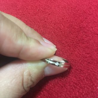 【Honey Bride(ハニーブライド)】の口コミ デザインと色。ハニーゴールドが控えめで上品で、シンプルだけどなかなか無...