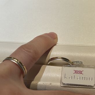 【Katamu(カタム)】の口コミ デザイン、品質、全て兼ね備えられたリンクで、最高です。
ダイヤモンドの...