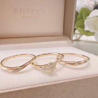 【BELETHE(ベルテ)】の口コミ シンプルでいて、華やかさもある良い品です。
色も少し悩みましたが、イエ...