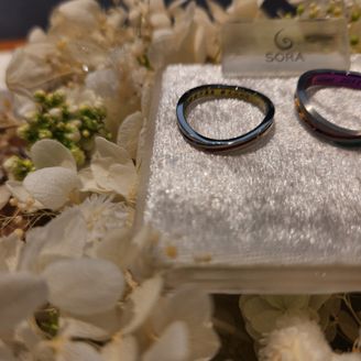 【SORA(ソラ)】の口コミ ジルコニウムを使っているので金属アレルギーの人でもつけられる。ゴールド...