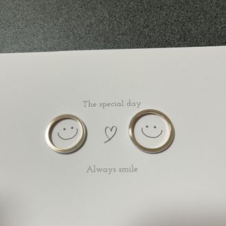 【NINA RICCI(ニナリッチ)】の口コミ 色々なお店を見て回ってる中で、シンプルだけどシンプルすぎない指輪がいい...