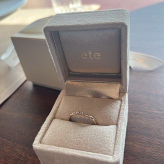 【ete(エテ)】の口コミ 安くて普段使いもでき、今の好みに合うデザインを探していました。この価格...