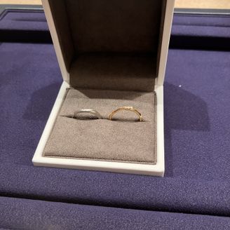 【トリニティ(Trinity)】の口コミ シンプルなデザインでかわいい。
男性はくすみを入れられるので好みの雰囲...