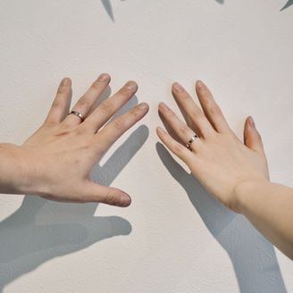 【icci代官山】の口コミ シンプルかつプラチナのしっかりした重みが素敵だと思います。
自分でデザ...