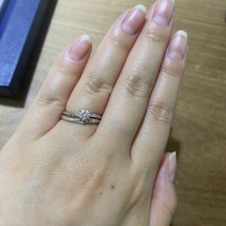 【Ponte Vecchio(ポンテヴェキオ)】の口コミ ウェーブのものが良く、探していました。手が長くないので、少しでも指がし...