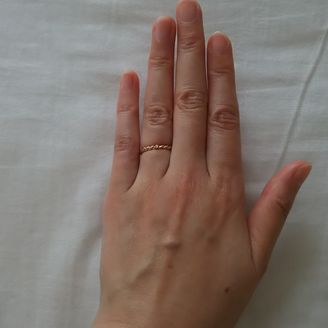 【ジル スチュアート(JILLSTUART)】の口コミ 初めて見たときはあまりグッとこなかったのですが、指にはめてみたらすごく...