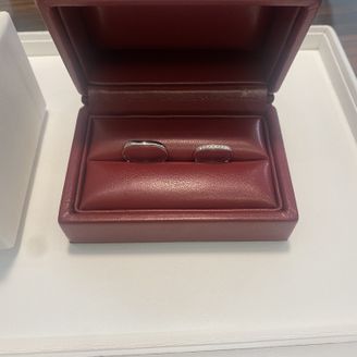 【モニッケンダム(MONNICKENDAM)】の口コミ シンプルで、いつでも付けやすいと思いました。男性側は、サイズ感がとても...