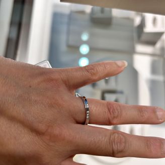 【Ponte Vecchio(ポンテヴェキオ)】の口コミ 仕事上、シンプルなものを探していたので、シンプルなものを選びました。こ...