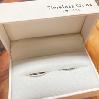 【Timeless ones Lovers(タイムレスワンズラバーズ)】の口コミ シンプルなのでどのようなシーン、スタイルにも合う。毎日つけてもつけ心地...