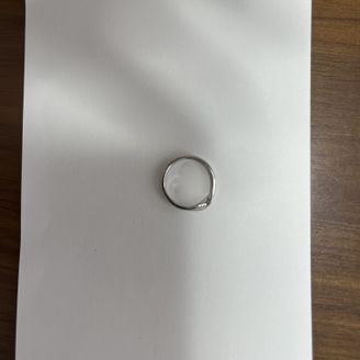 【hitotsuchi(ヒトツチ)】の口コミ 一捻りされたデザインに2人で気に入りました。プラチナか、ゴールドか最後...