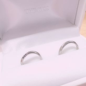 【THE KISS(ザ・キッス)】の口コミ ラプンツェルがモチーフで内側にはパスカルの刻印がありラプ好きさんはもの...