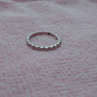 【Only You(オンリーユー)】の口コミ あまりデザインが人と被りたくないと思ったのでこの指輪を選びました。
ダ...