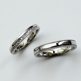 【ringram(リングラム)】の口コミ 妻は婚約指輪と重ね付けもできて、単体でつけていてもエタニティリングを重...