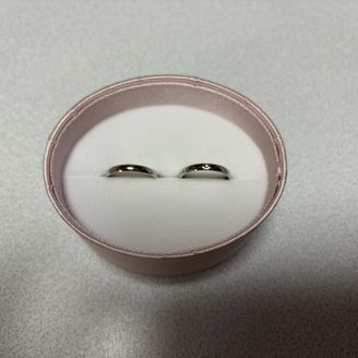 【insembre(インセンブレ)】の口コミ 私と夫が指先を多く使う仕事なので、指輪が割れたり欠けたりするのが心配だ...