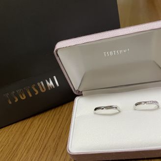 【ジュエリーツツミ(JEWELRY TSUTSUMI)】の口コミ 指が綺麗に見えるデザインをおすすめしてもらい、その中から1番気に入った...