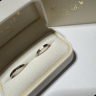 【Honey Bride(ハニーブライド)】の口コミ キラキラしたカット製法で、リングが2重になってます。
ピンクゴールドの...