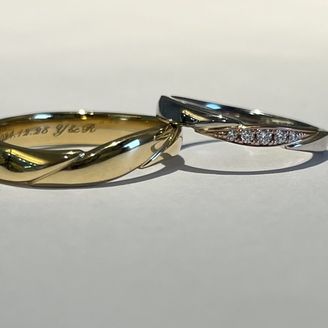 【AMOUR AMULET(アムール・アミュレット)】の口コミ 女性側はシンプルだけどすこしゴージャスなところもありとてもかわいいデザ...