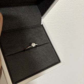 【Foulason(フレゾン)】の口コミ シンプルなお花の形、そしてマリーゴールドの花言葉、あなたはわたしの太陽...