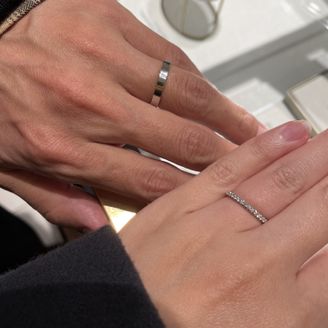 【ピアジェ(PIAGET)】の口コミ 日々着用するものなので、ダイヤの輝きで気分が上がるようなものを探してい...