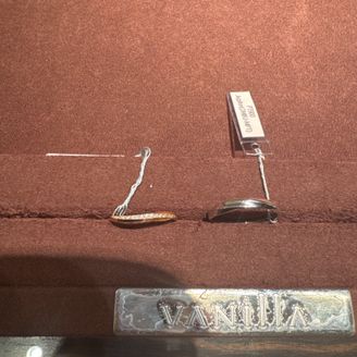 【Love Bond(ラブボンド)】の口コミ デザインが素晴らしい。ダイヤも多めでどこからでもウェーブが見えて綺麗で...