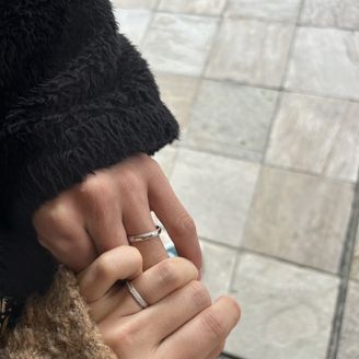 【PILOT BRIDAL(パイロットブライダル)】の口コミ 男性用でもシンプルすぎるのは微妙だな〜と思っていたら小洒落たデザインで...