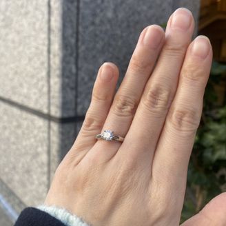 【ヴァン クリーフ＆アーペル(Van Cleef & Arpels)】の口コミ ヴァンクリーフアーペルのコレクションの中でも最も王道のデザインにしまし...