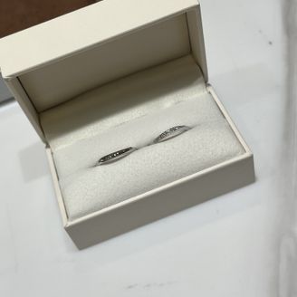 【RosettE Life(ロゼット・ライフ)】の口コミ 細身で、シンプルで、デザインがかわいい。価格帯も、素材がしっかりしてい...